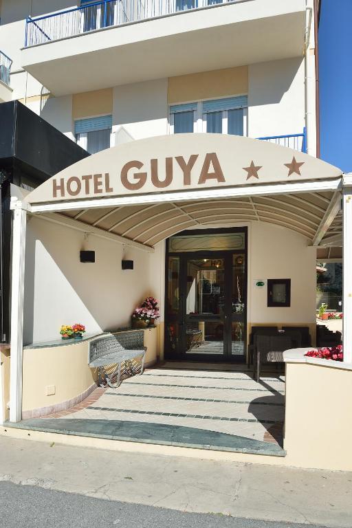Hotel Guya Varazze Bagian luar foto